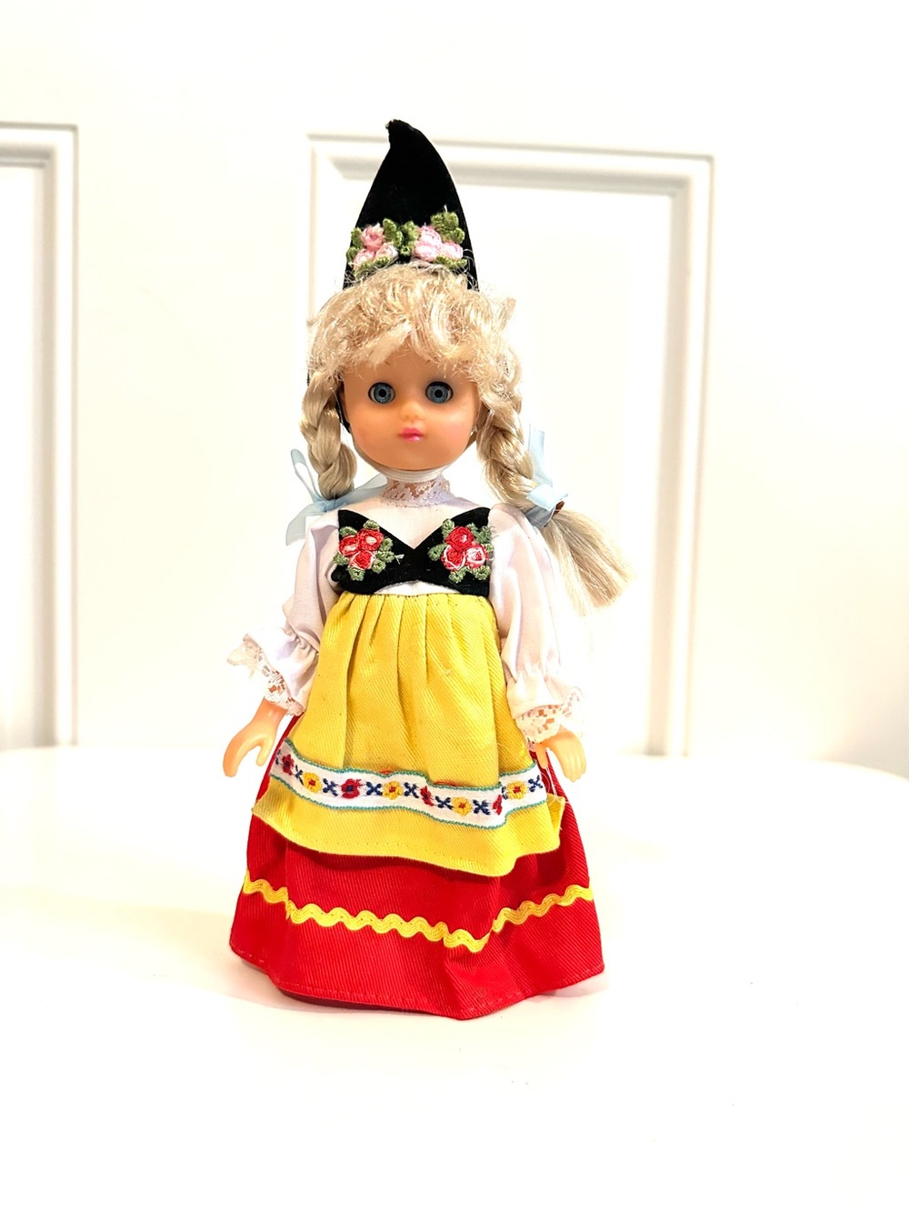 7” Traditional Folk Dress Girl Doll Swiss Vintage Collectible Sleepy Eyed